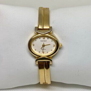 Appear women gold tone watch 25mm quartz analog watch size 7” running